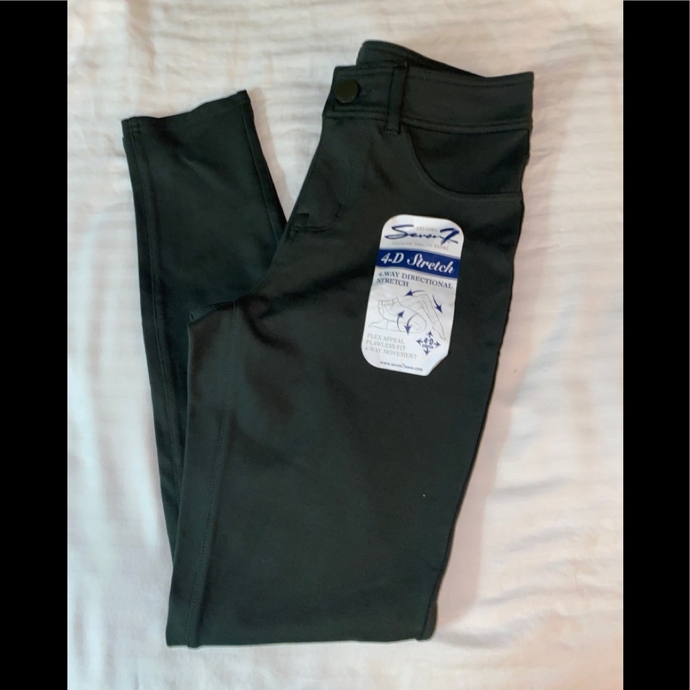 NWT Seven7 Est: 1964 4-D Stretch Ponte Pant Skinny Legging